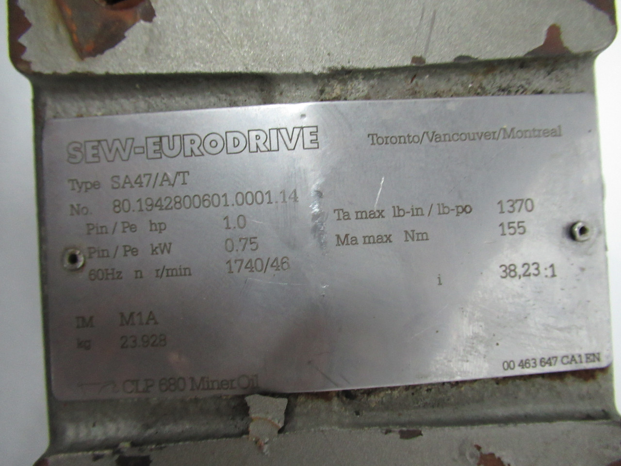 Sew-Eurodrive 38.23:1 1370 lb-in 1HP 1740/46RPM 230/460V 3Ph 2.90/1.44A USED