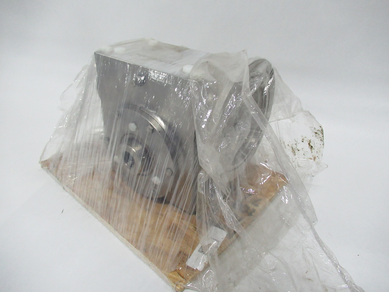 Grove Gear Stainless Right Angle Gearbox Reducer 60:1 Ratio 1805in-lbs NOP