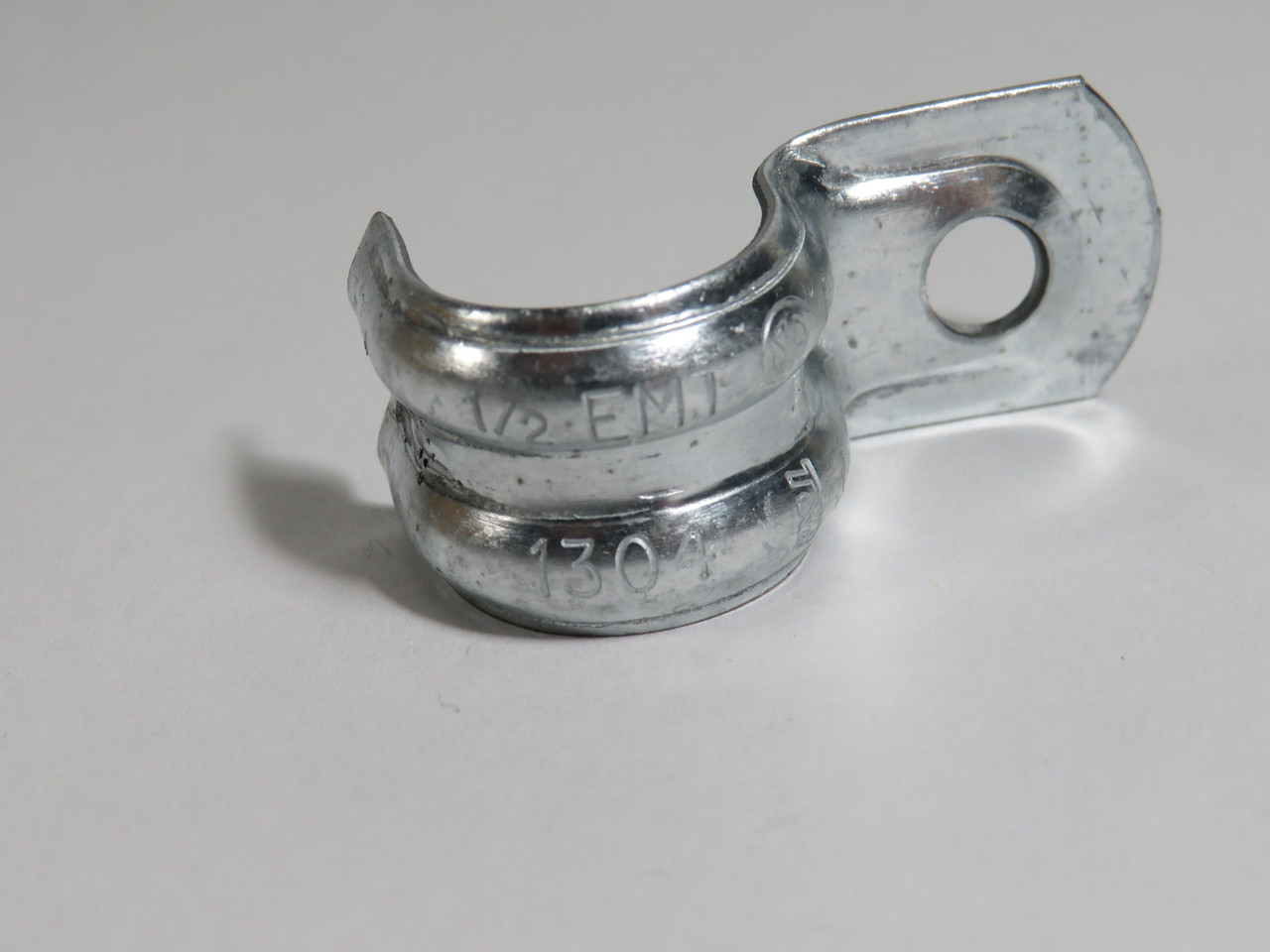 Iberville CI1304 1 Hole Conduit Strap 1/2" Lot of 102 NEW