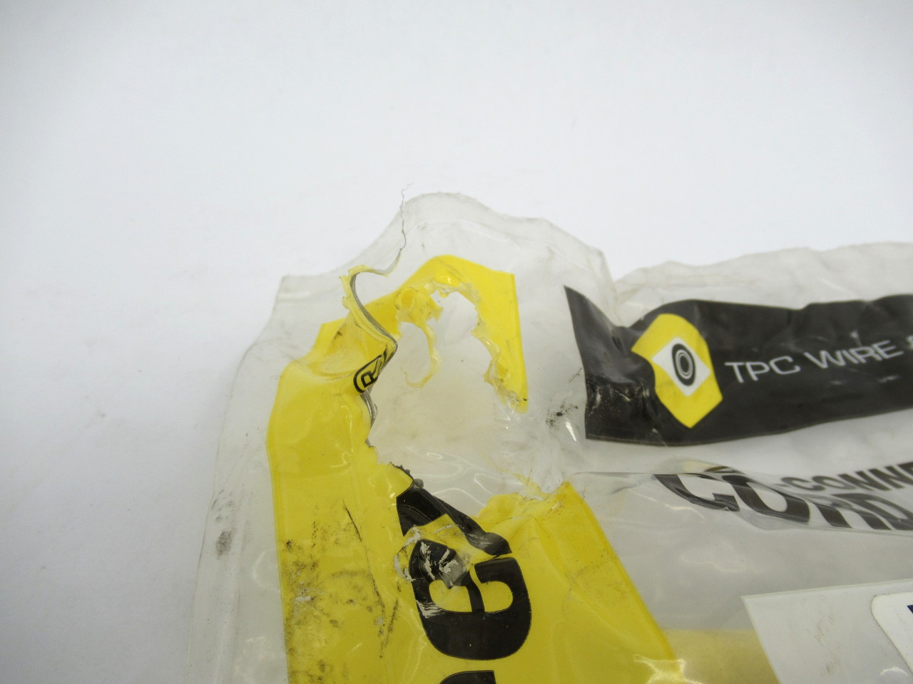 TPC 84306 Straight Single Ended Cordset 600V 3P 6FT Female NWB