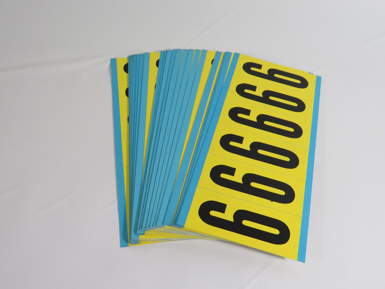 Brady 3450-6 3" Number Labels #6 25-Pack Black & Yellow NOP