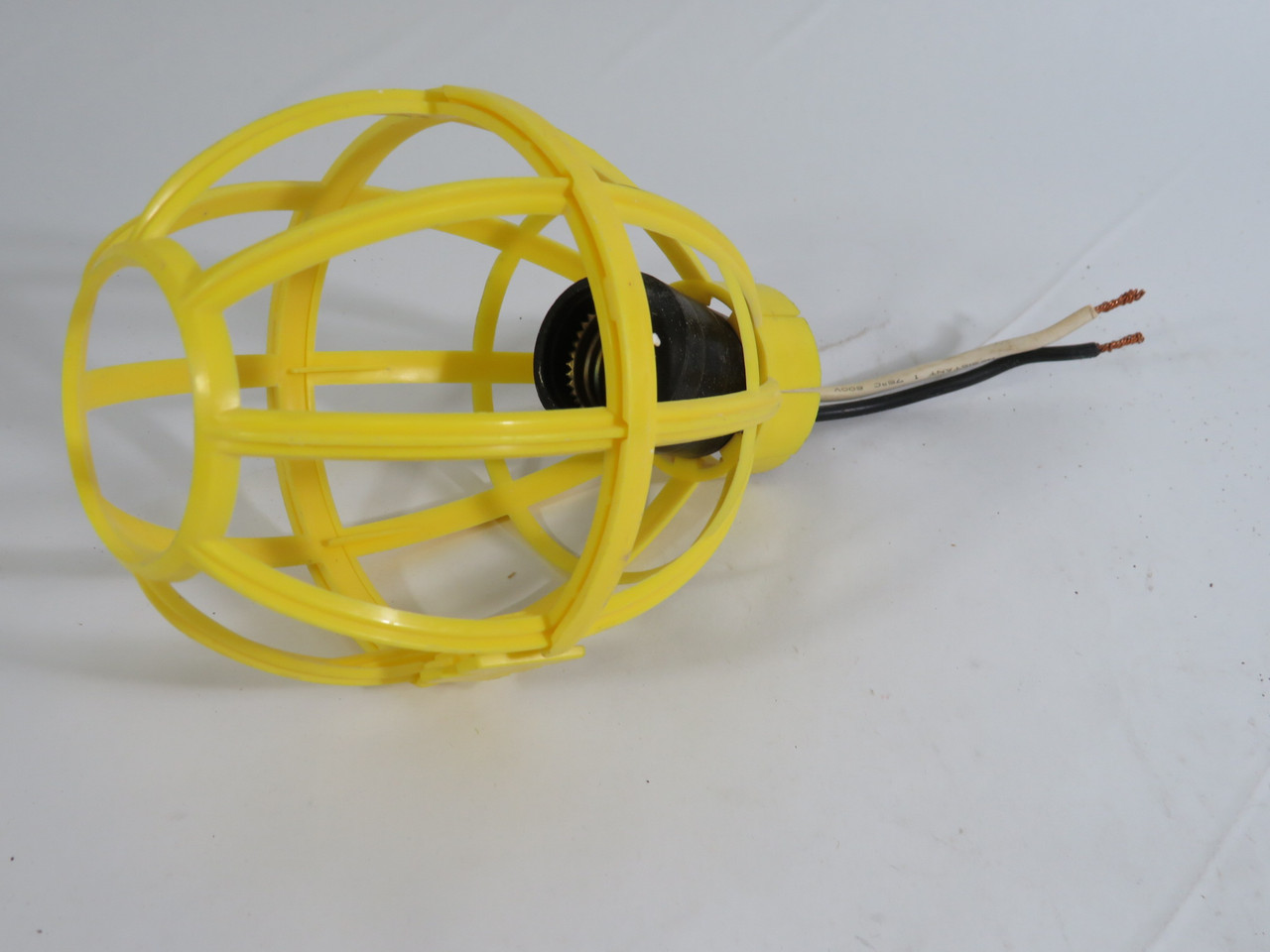 Molex Woodhead 1301120246 Yellow Plastic Bulb Cage Assembly 600V 660W USED