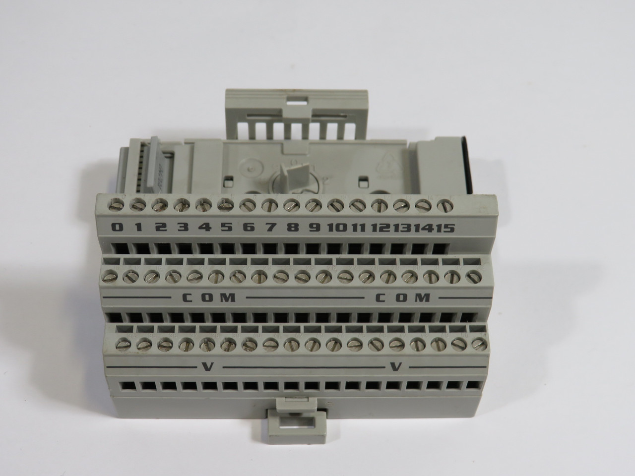 ABB S200-TB3 VerA Advant S200 I/O Terminal Base 490176063 USED