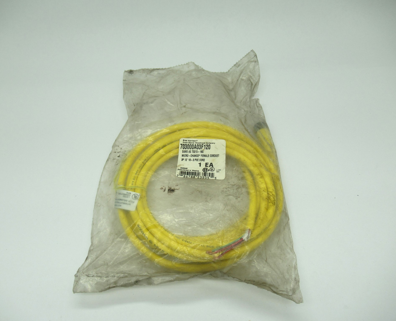 Woodhead 703000A03F120 Micro-Change Cordset 3P 12 Feet *Sealed Bag* NWB