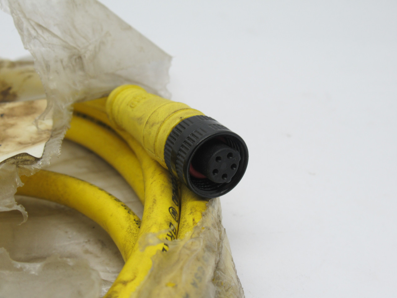 Woodhead 705000A03F060 Micro-Change Cable Assembly 5P 6FT Female *Dmg Bag* NWB