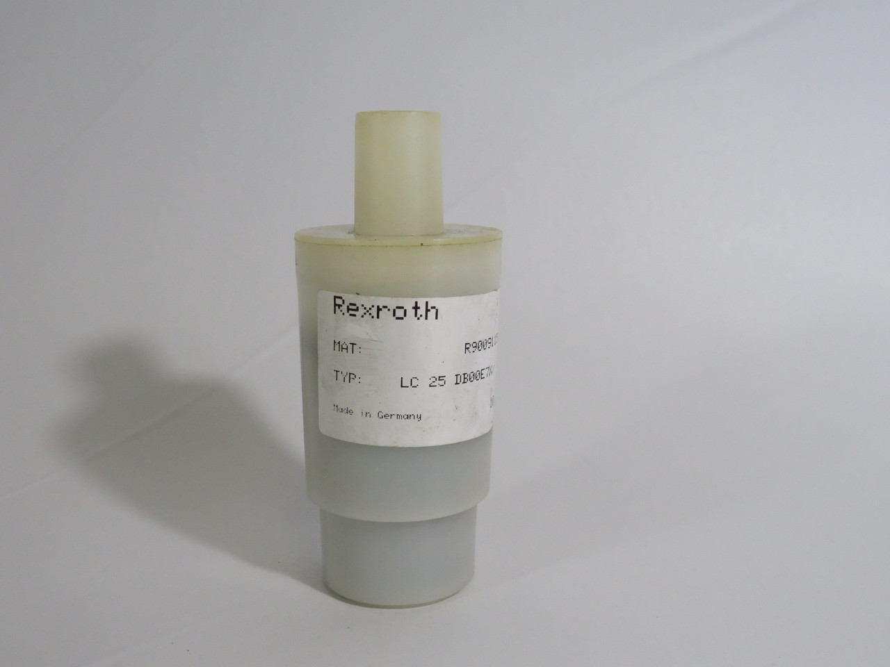 Rexroth R900911572 Logic Cartridge Valve NEW