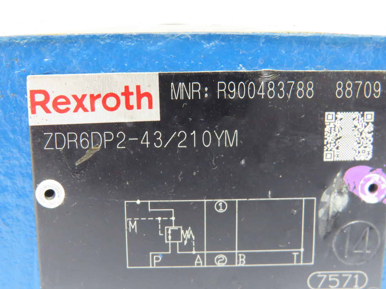 Rexroth R900483788 Pressure Reducing Valve ZDR6 DP2-4X/210YM NOP