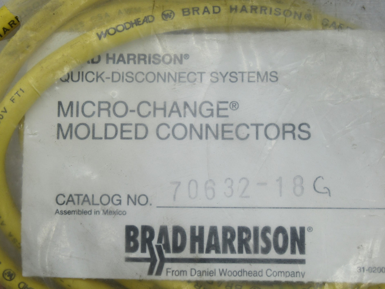 Woodhead 70632-18G Micro-Change Molded Connector Cable 300V *Ripped Bag* NWB