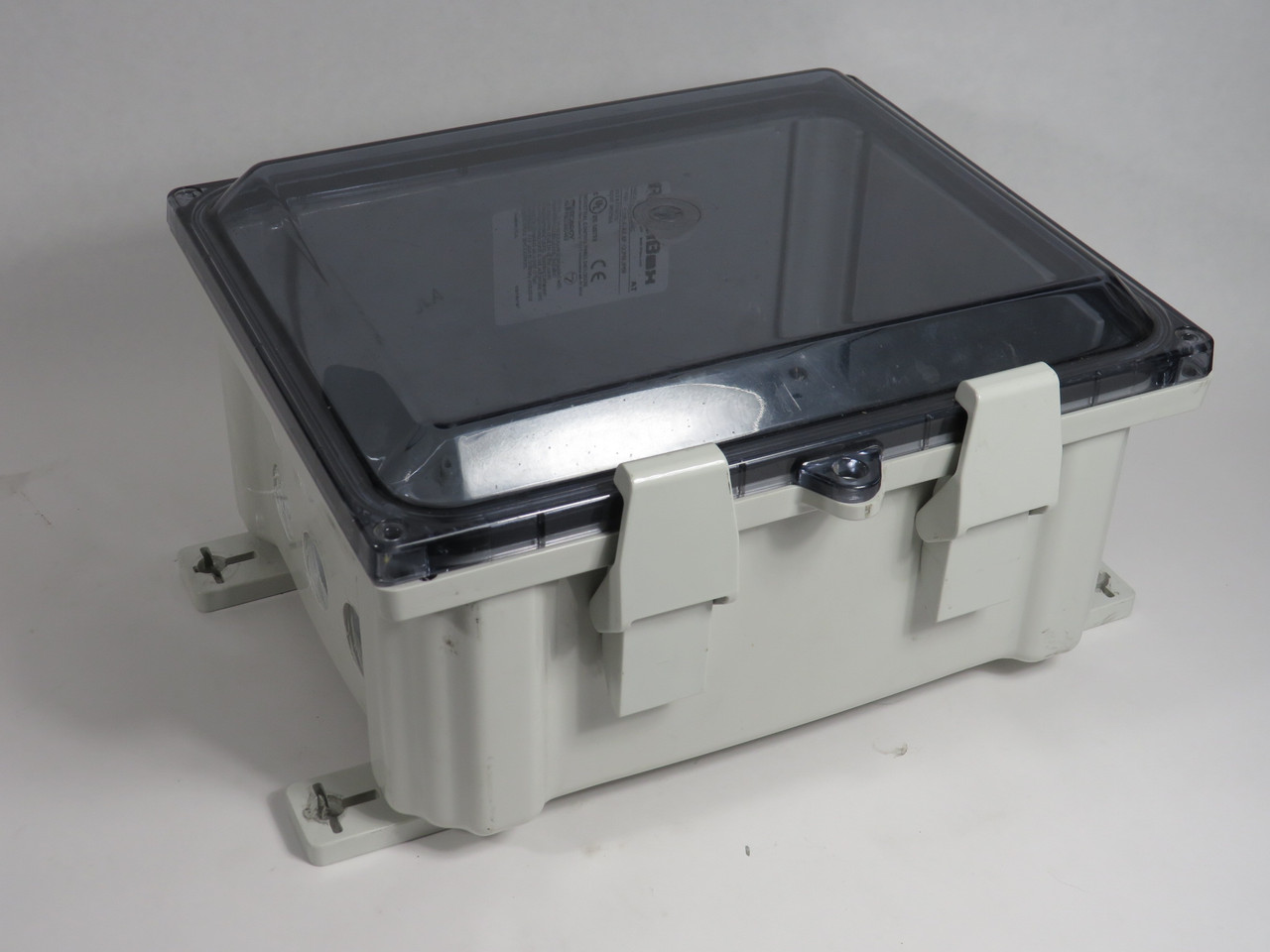 AttaBox AH1084C Enclosure 10x8x4" Polycarbonate 6 KNOCKOUTS/SHELF WEAR USED
