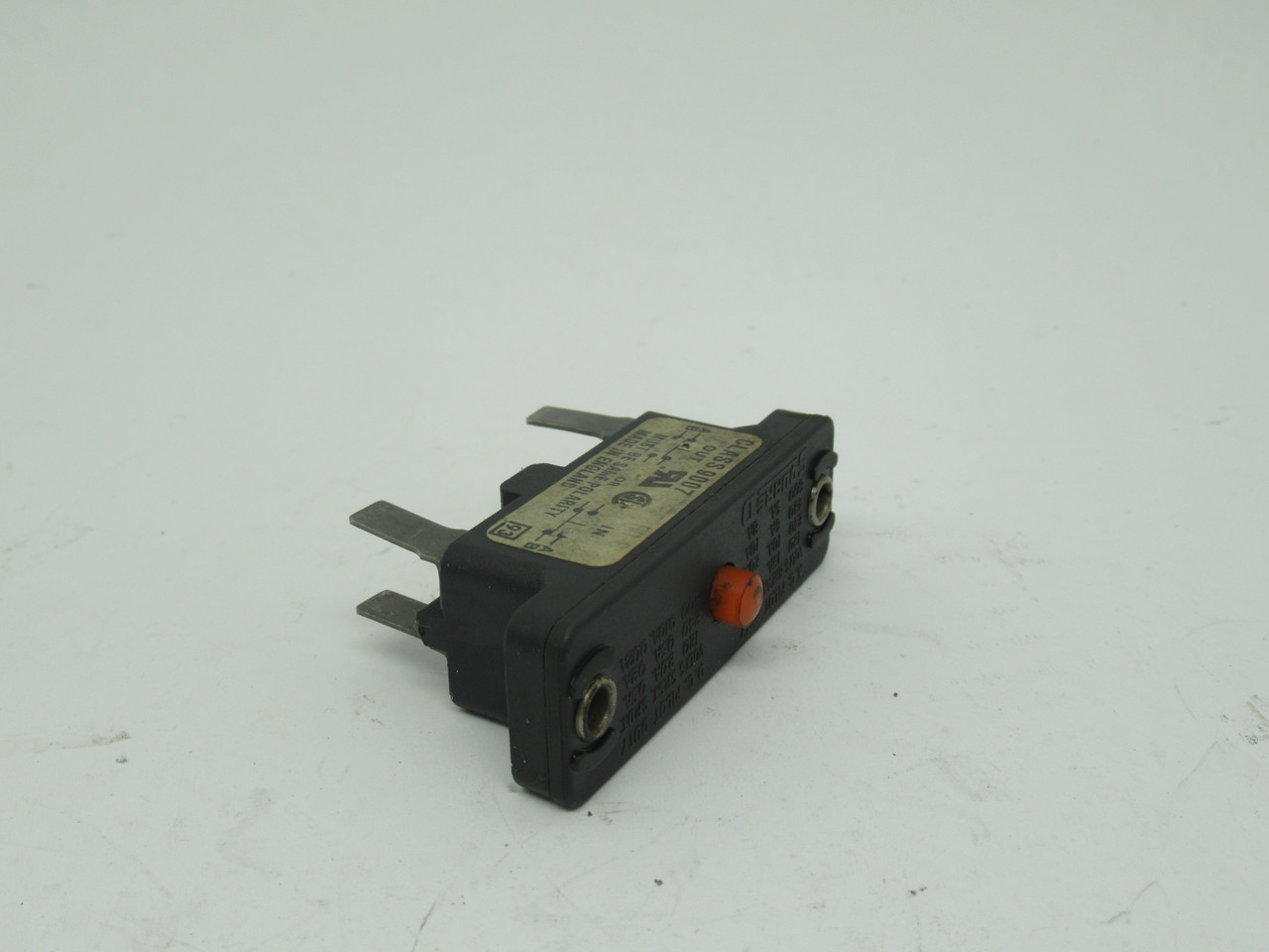 Square D 9007-AO-6 Snap Switch 600VAC@5/8A 600VDC@10/0.02A Red Button USED