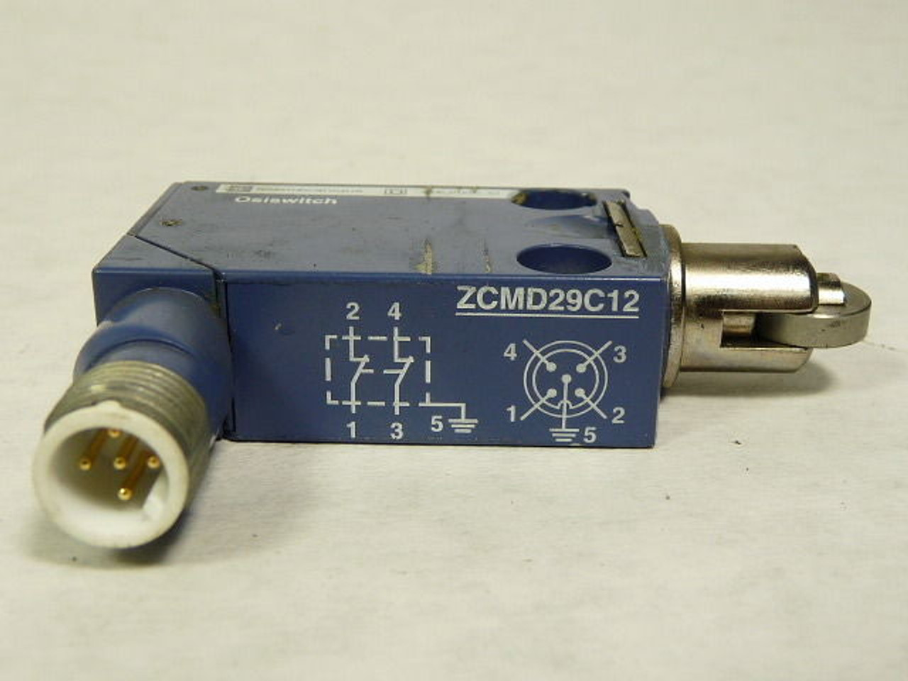 Square D ZCMD29C12 Miniature Limit Switch 2Pole 4A 60V USED