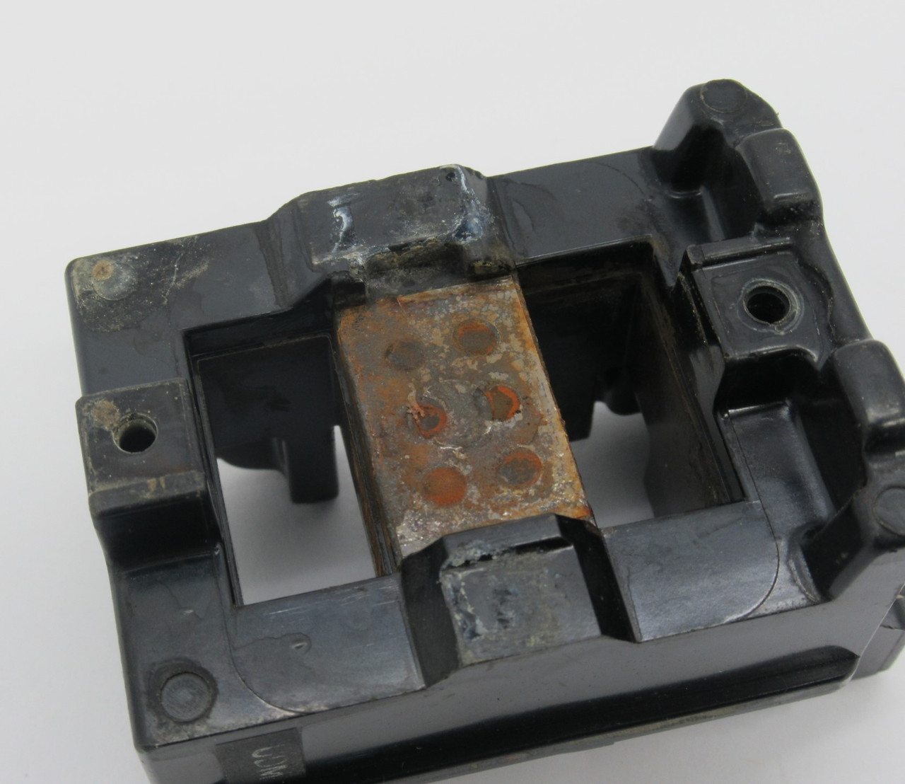 Allen-Bradley 84AB86 Coil 110/120V 50/60HZ NO SCREWS *Rust* USED