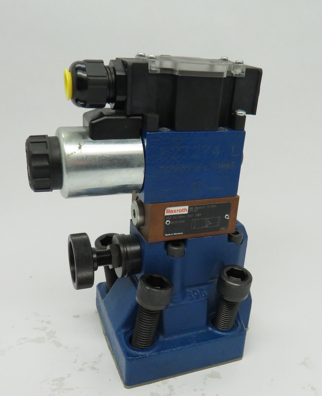 Rexroth R900748971 Relief Valve 24VDC 1,25A DBW20B1-53/350S6EG24N9DLR12 NOP