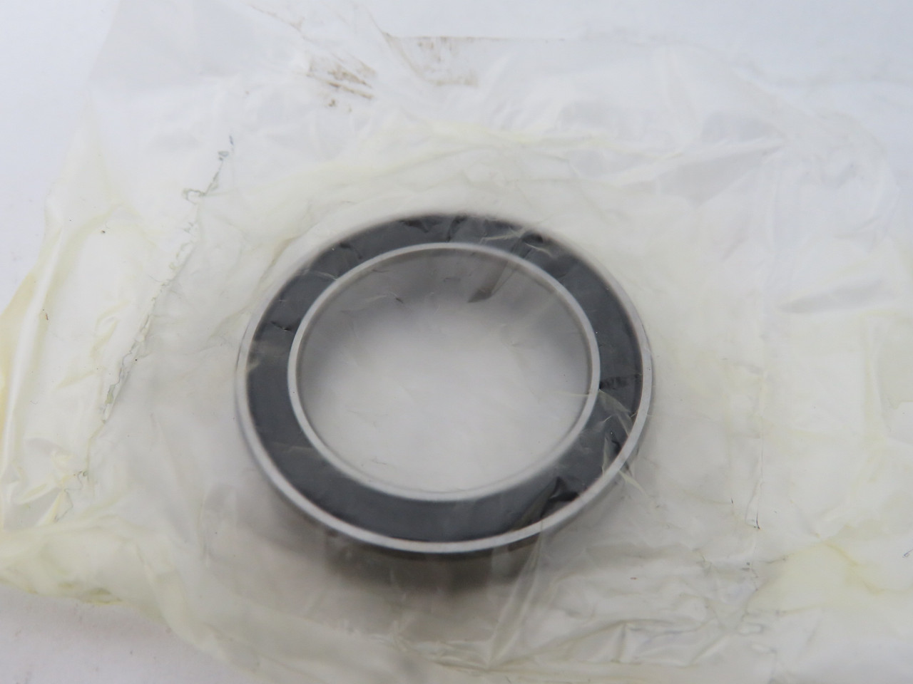 NSK 6805VVCM Single Row Ball Bearing 32mmOD 12mmID 10mmW NEW