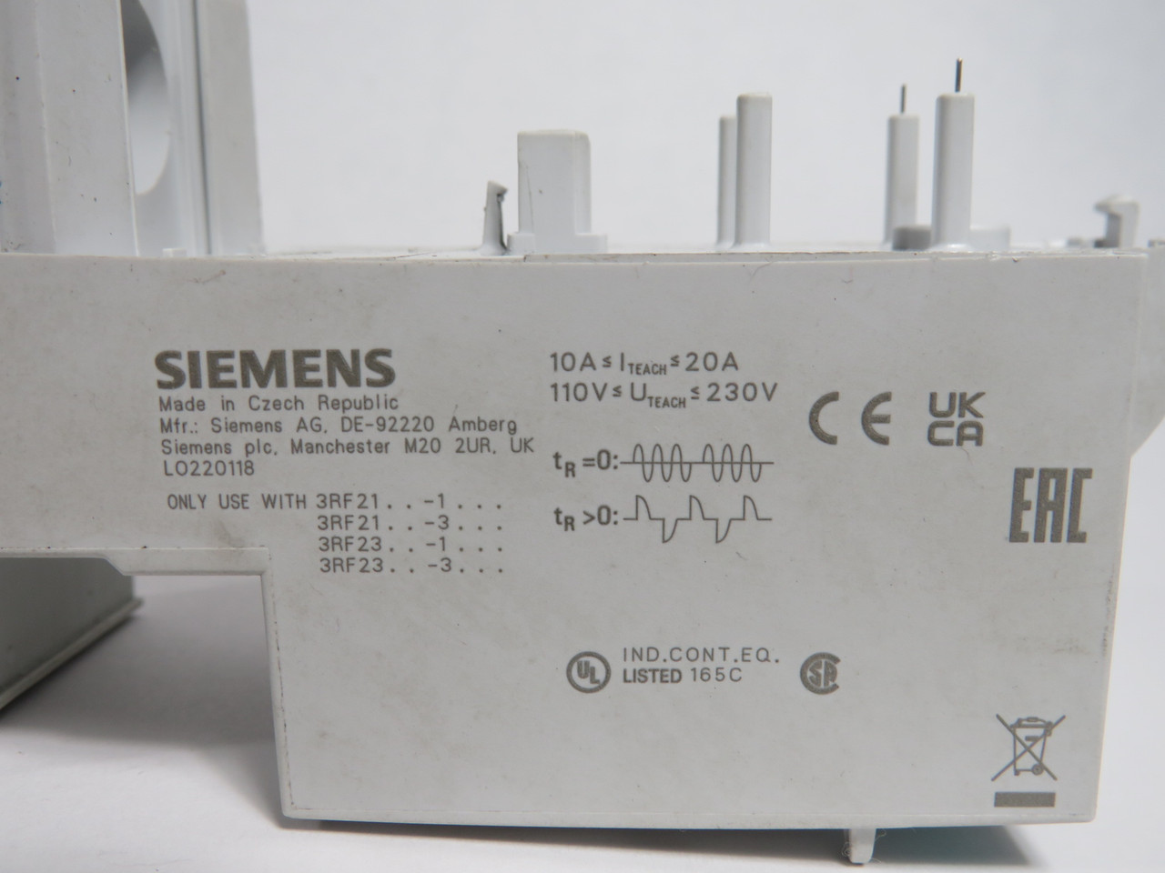 Siemens 3RF2920-0HA13 Power Regulator 20A 24VAC/DC 110-230VAC USED