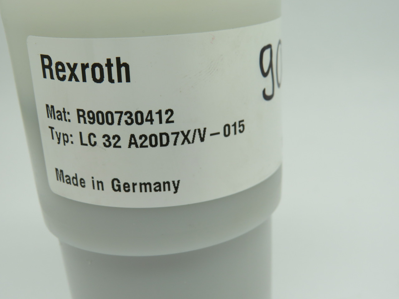 Rexroth R900730412 Logic Cartridge Valve LC 32 A20D7X/V-015 NEW