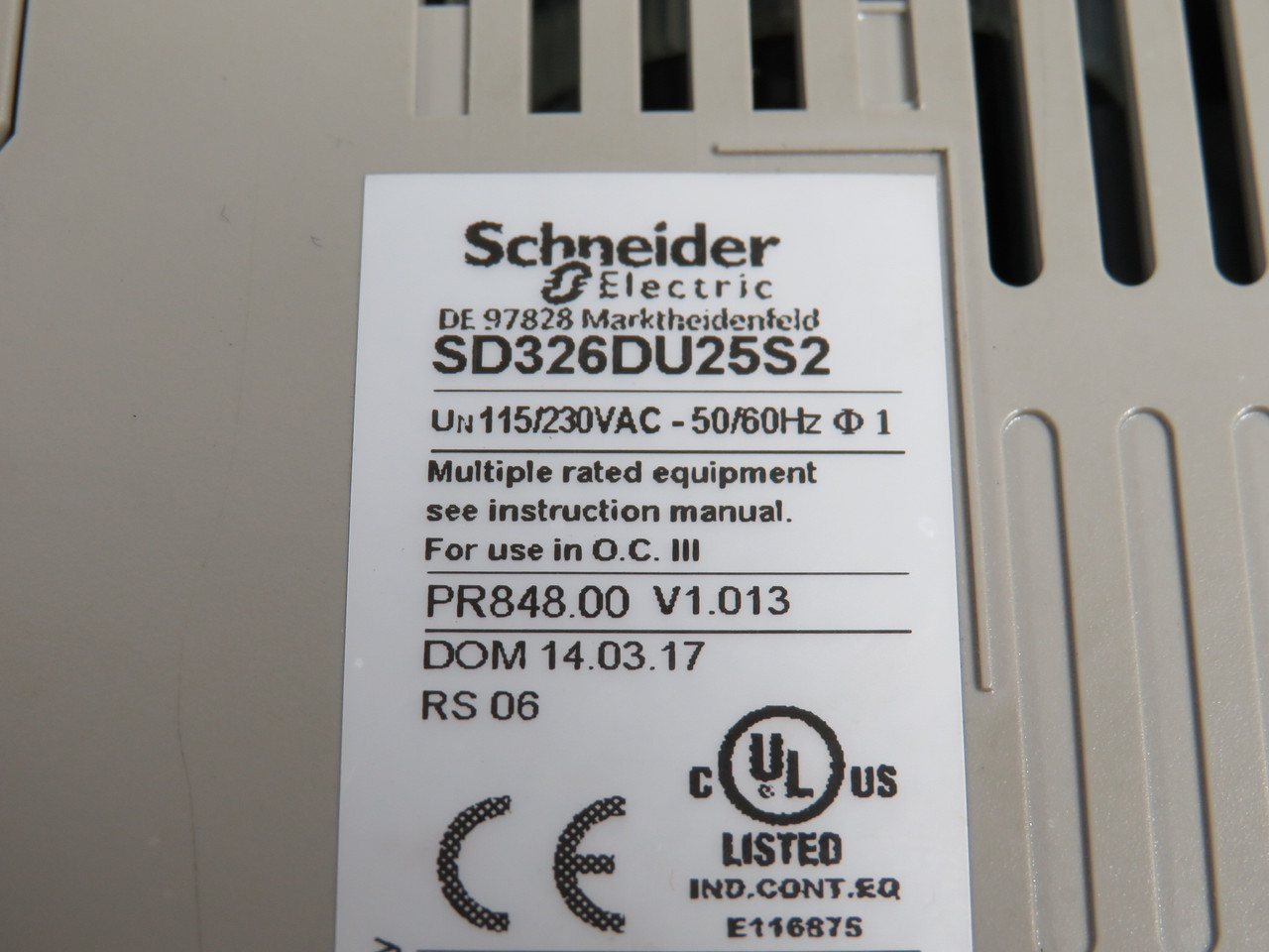 Schneider SD326DU25S2 Motion Control Stepper Drive 1Ph 115/230V 2.5A USED