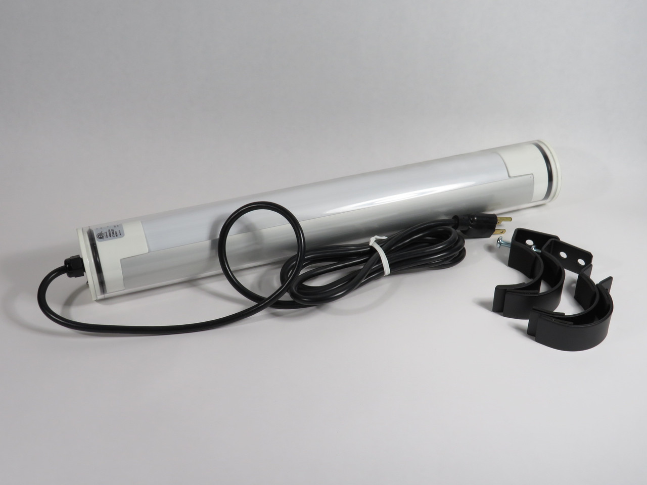 Electrix 7748LED Compact 20" LED Machine Tube Light 120V 7W SHELF WEAR NEW