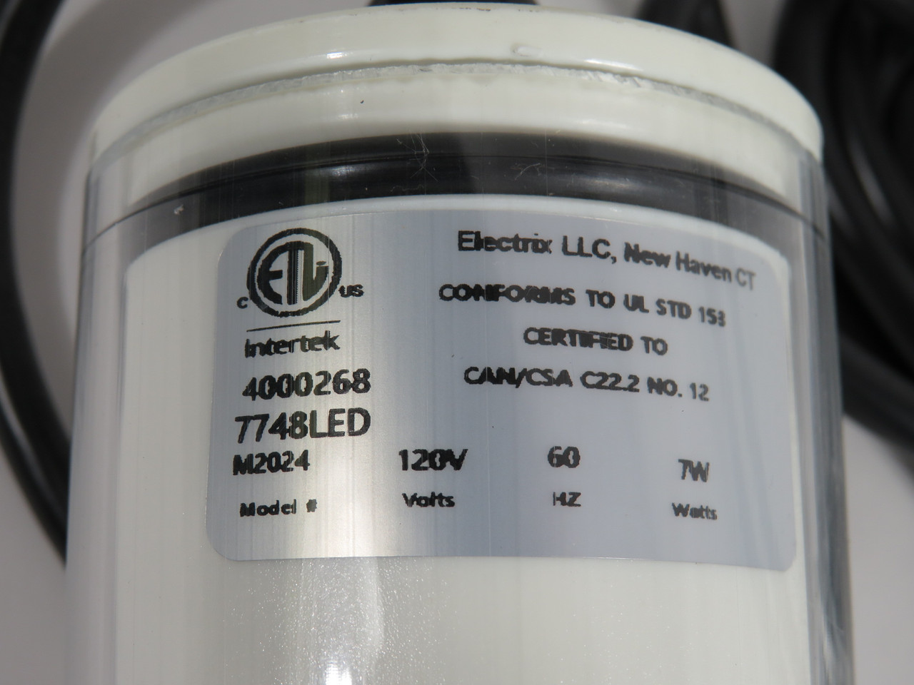 Electrix 7748LED Compact 20" LED Machine Tube Light 120V 7W SHELF WEAR NEW