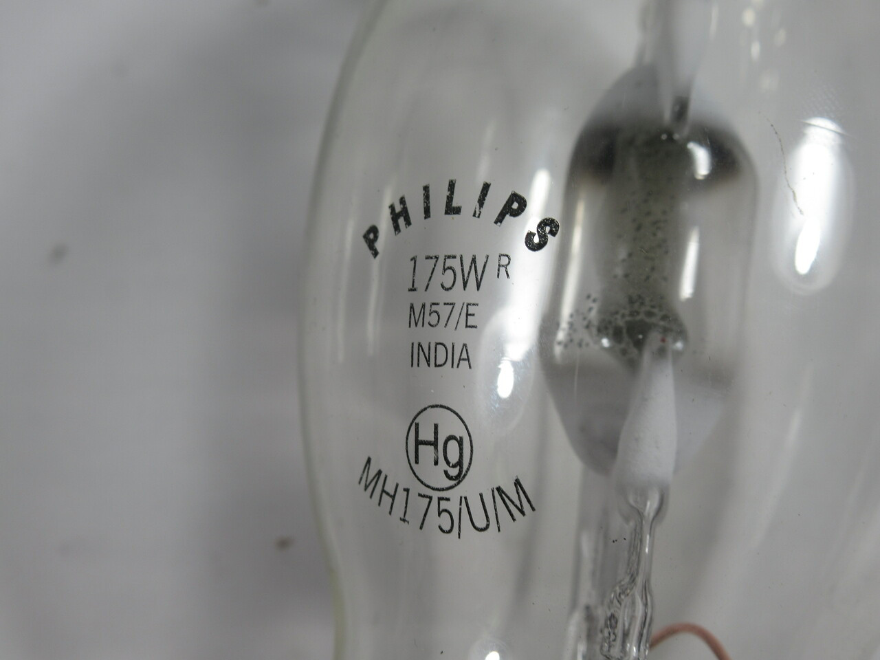 Philips MH175/U/M Metal Halide Bulb 175W M57/E NOP