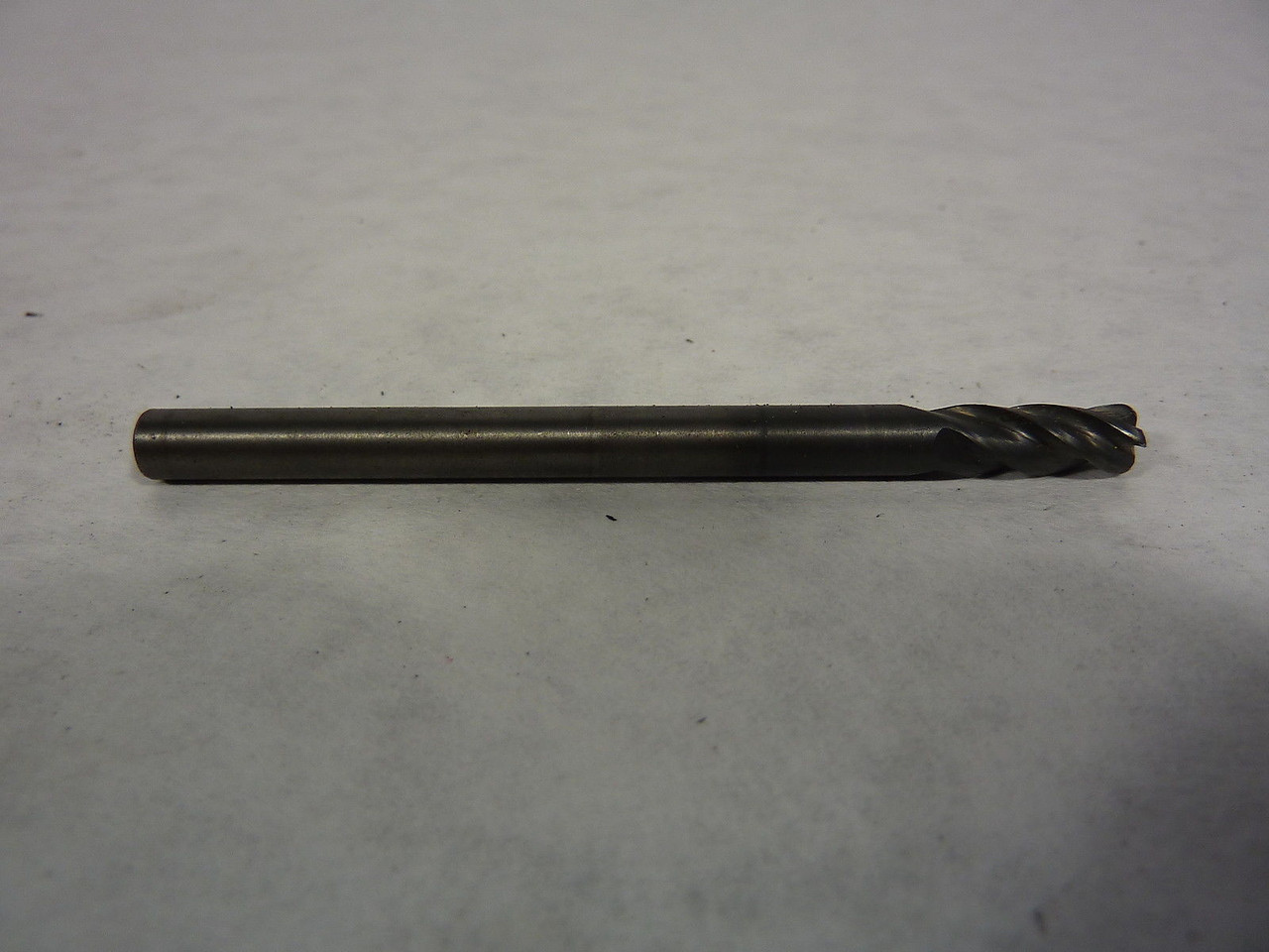 DeBoer Tools #23109 5.5mm 4F.050" RAD J15340 USED