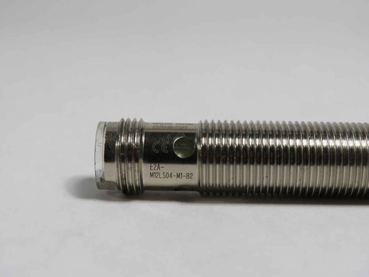 Omron E2A-M12LS04-M1-B2 Proximity Sensor 12-24VDC 200mA 4mm MISSING NUTS USED