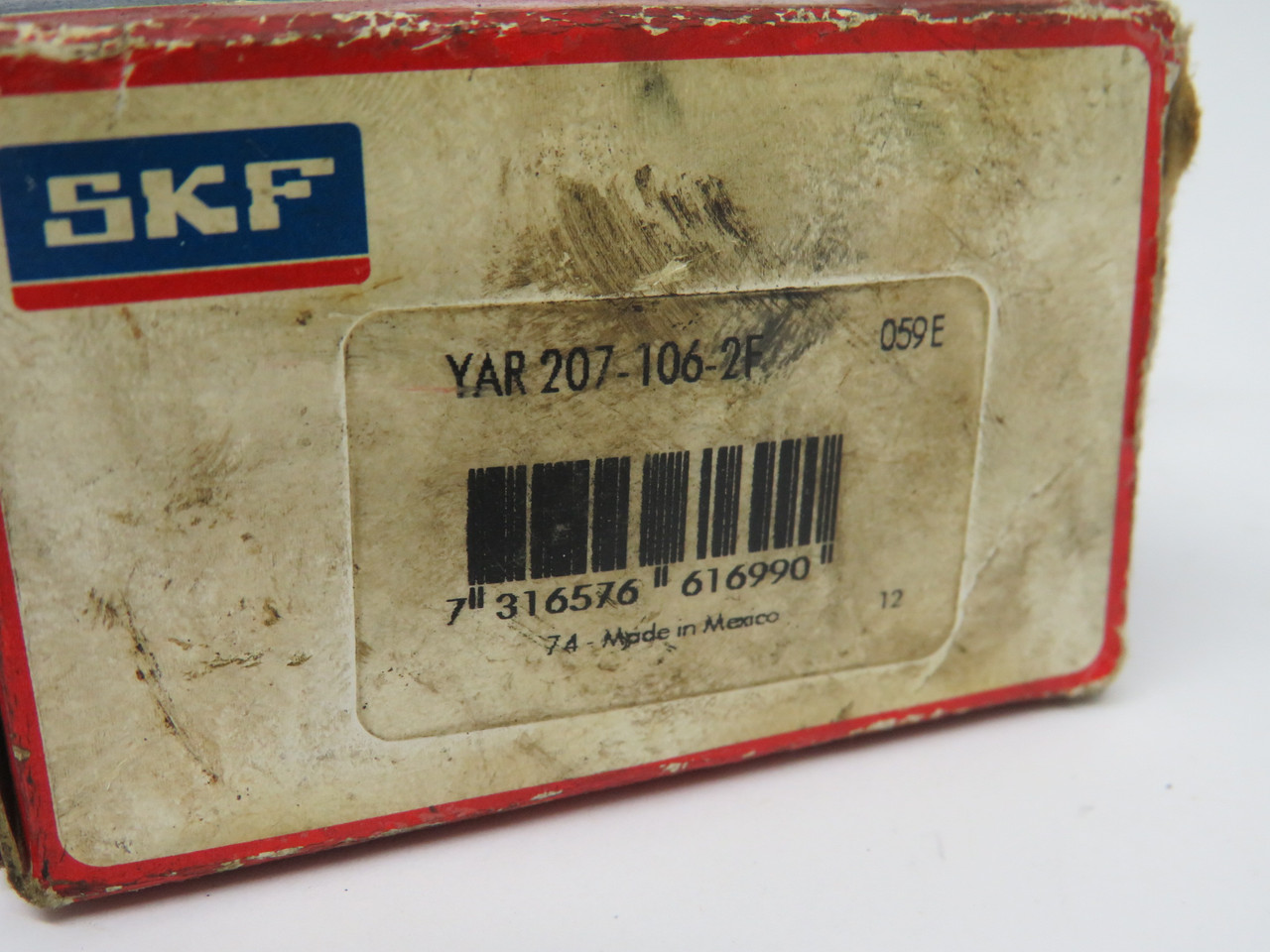 SKF YAR207-106-2F Insert Bearing 72mm OD 34.925mm Bore *Damaged Box* NEW