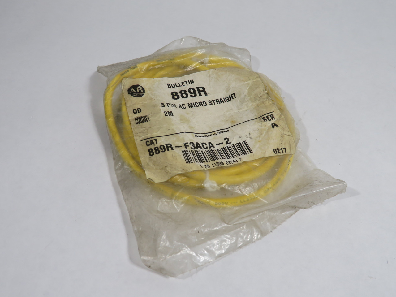 Allen-Bradley 889R-F3ACA-2 Series A Micro Cordset 3-Pin 2m OPEN/DAMAGED BAG NWB