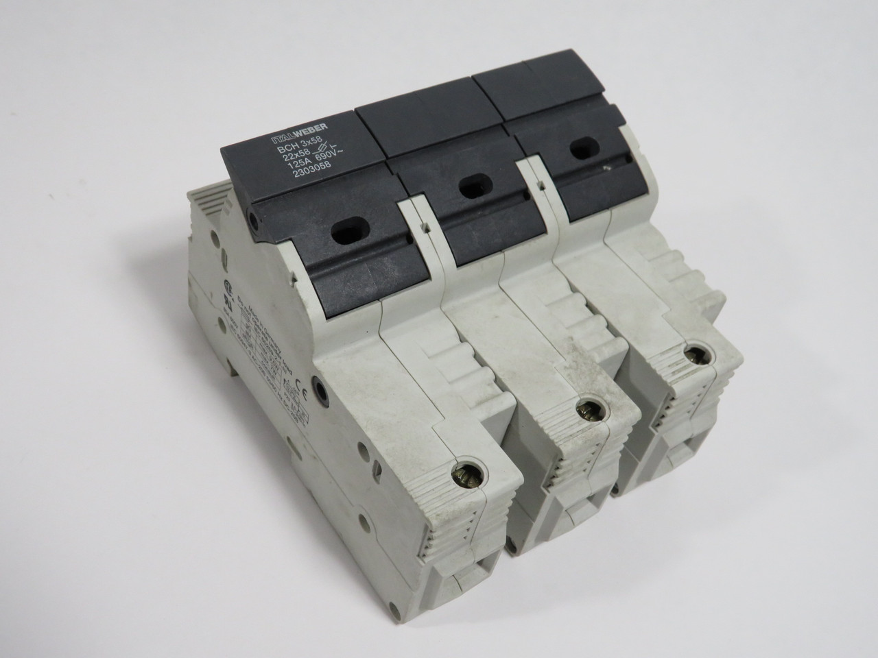 Italweber BCH3x58 2303058 Fuse Holder 125A 690V 3-Pole DIN MOUNT DAMAGE USED