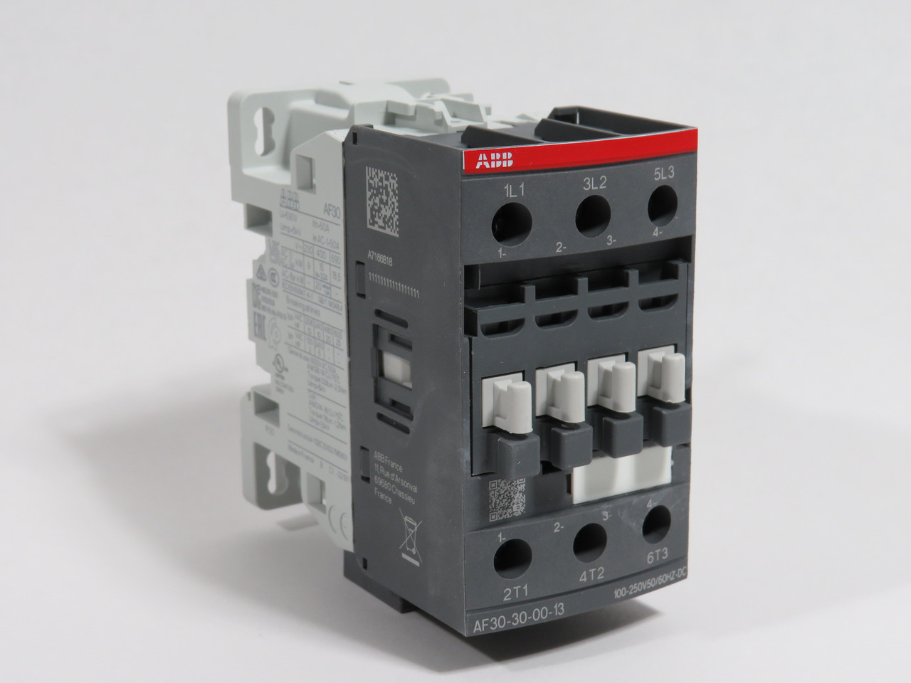 ABB AF30-30-00-13 Contactor 100-250VAC/DC 50/60Hz NEW