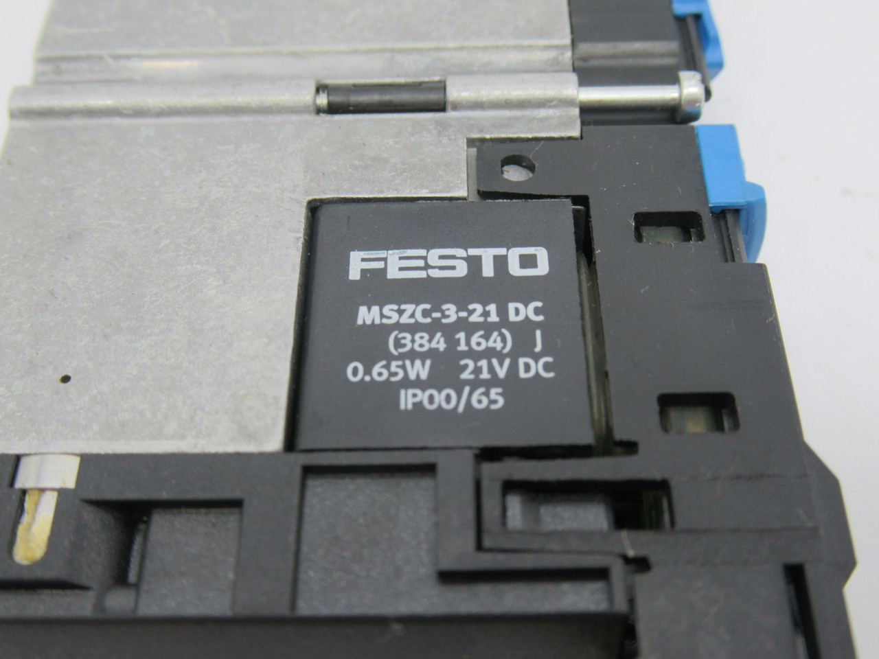 Festo 173450 CPA10-M1H-5JS Double Solenoid Valve 5/2 Way 21VDC C/W 173503 USED