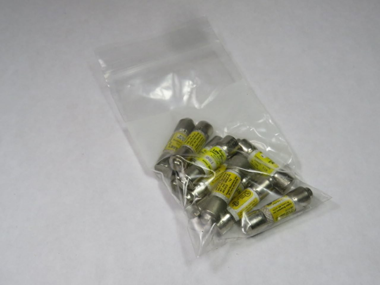Low-Peak LP-CC-2 Current Limiting Fuse 2A 600V Lot of 10 USED