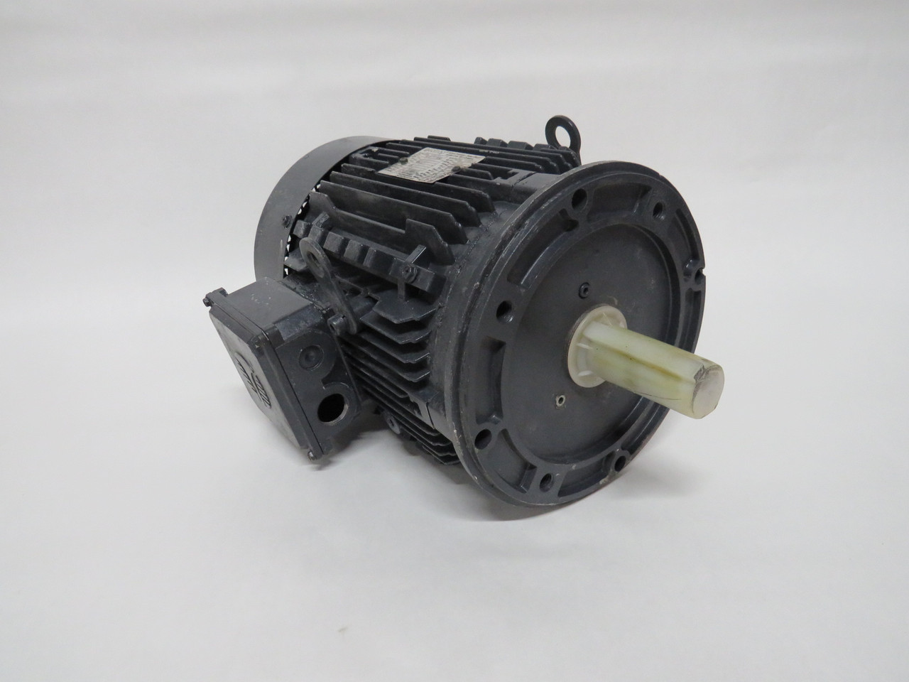 TechTop 5HP 3510RPM 575V 184TC TEFC 3Ph 4.61FLA 60Hz USED