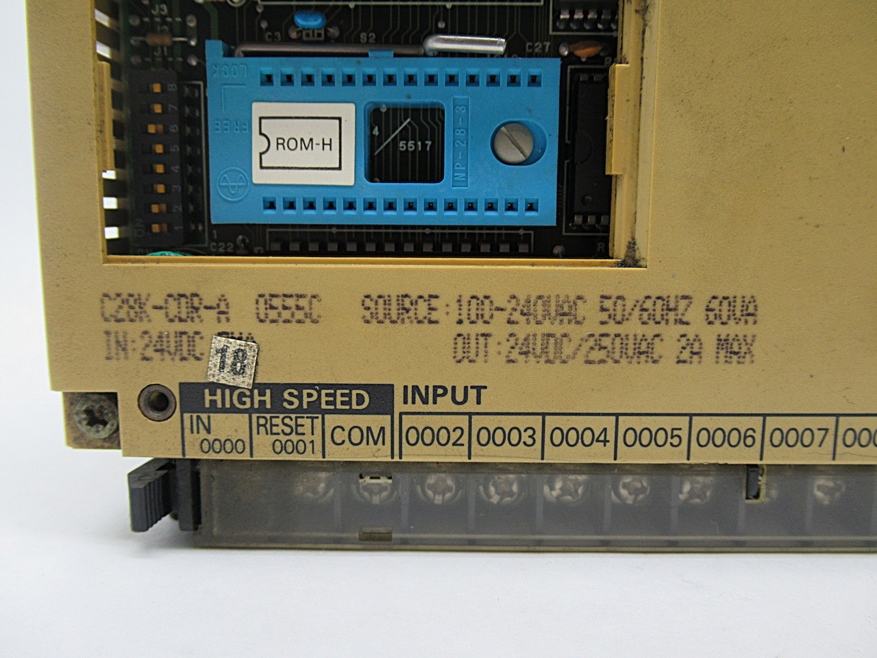 Omron C28K-CDR-A Programmable Controller 100-240VAC 24VDC SHELF WEAR USED