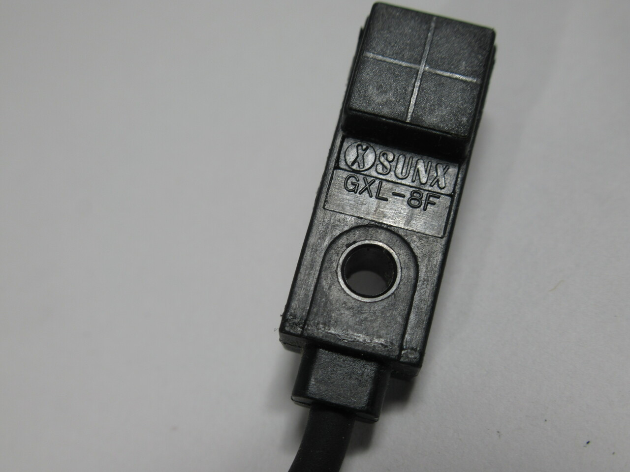 SUNX GXL-8F Proximity Sensor 12-24VDC 15mA 2.5mm NPN 1m Length NOP