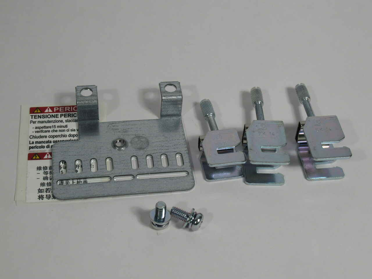 Generic DCX1 413123001 EMC Kit Size 1 NWB