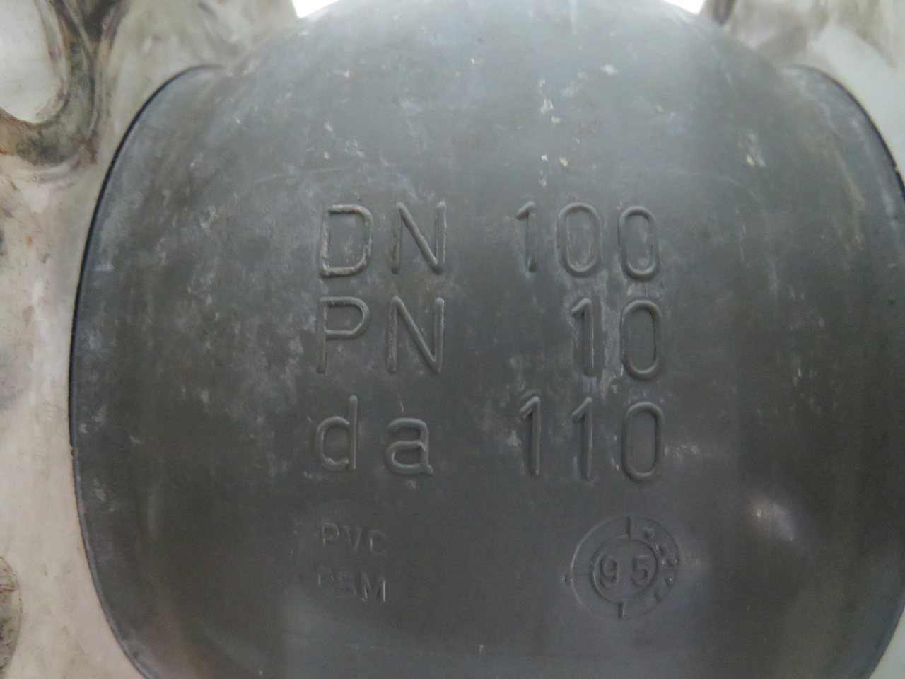 Stubbe C-16 Ball Valve DN100 PN10 da110 PVC-U 3-5/8" O-Ring Seal NO HANDLE USED