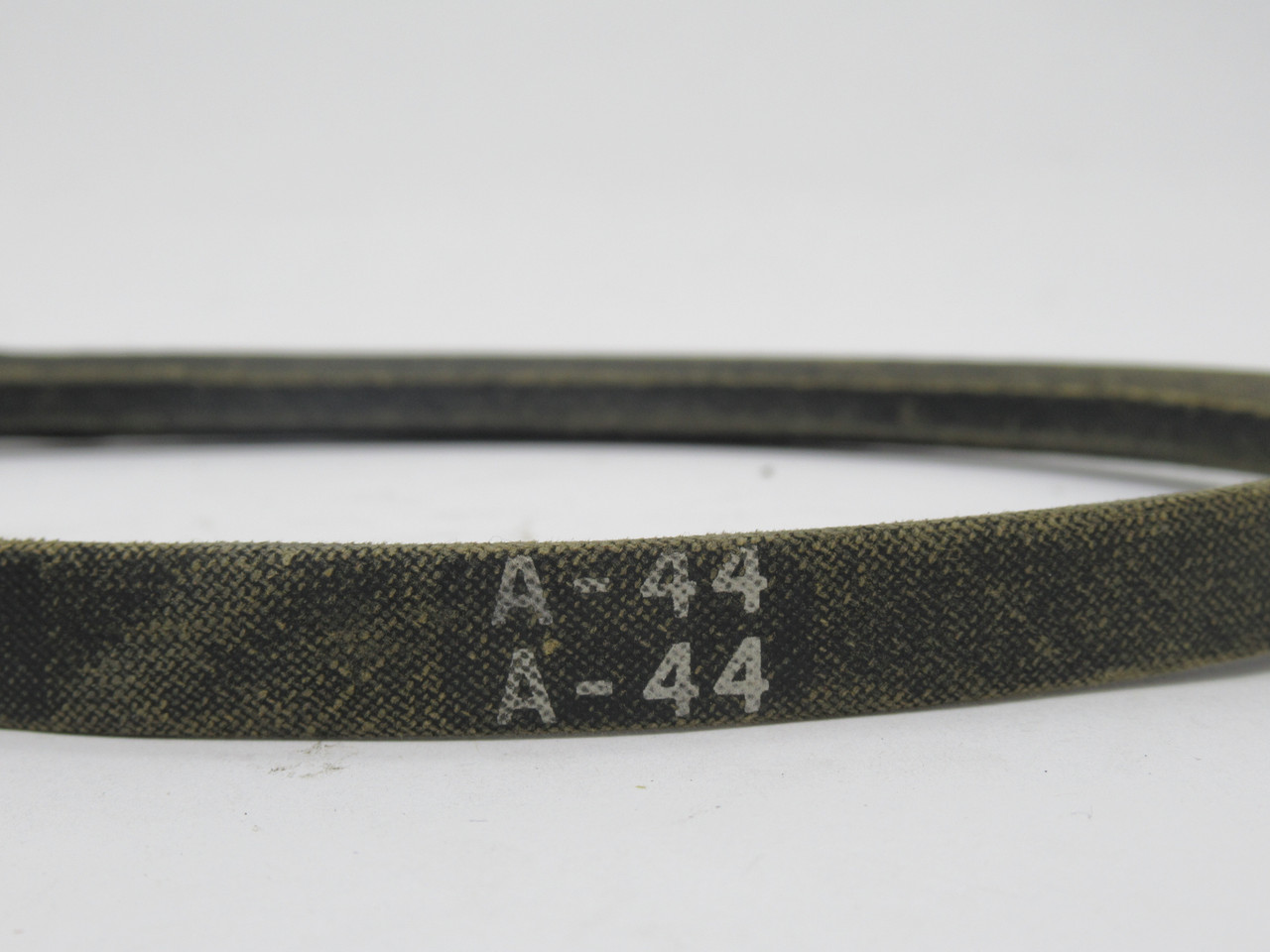 MBL A44 Classic V-Belt 46"L 1/2"W 5/16"Thick NEW