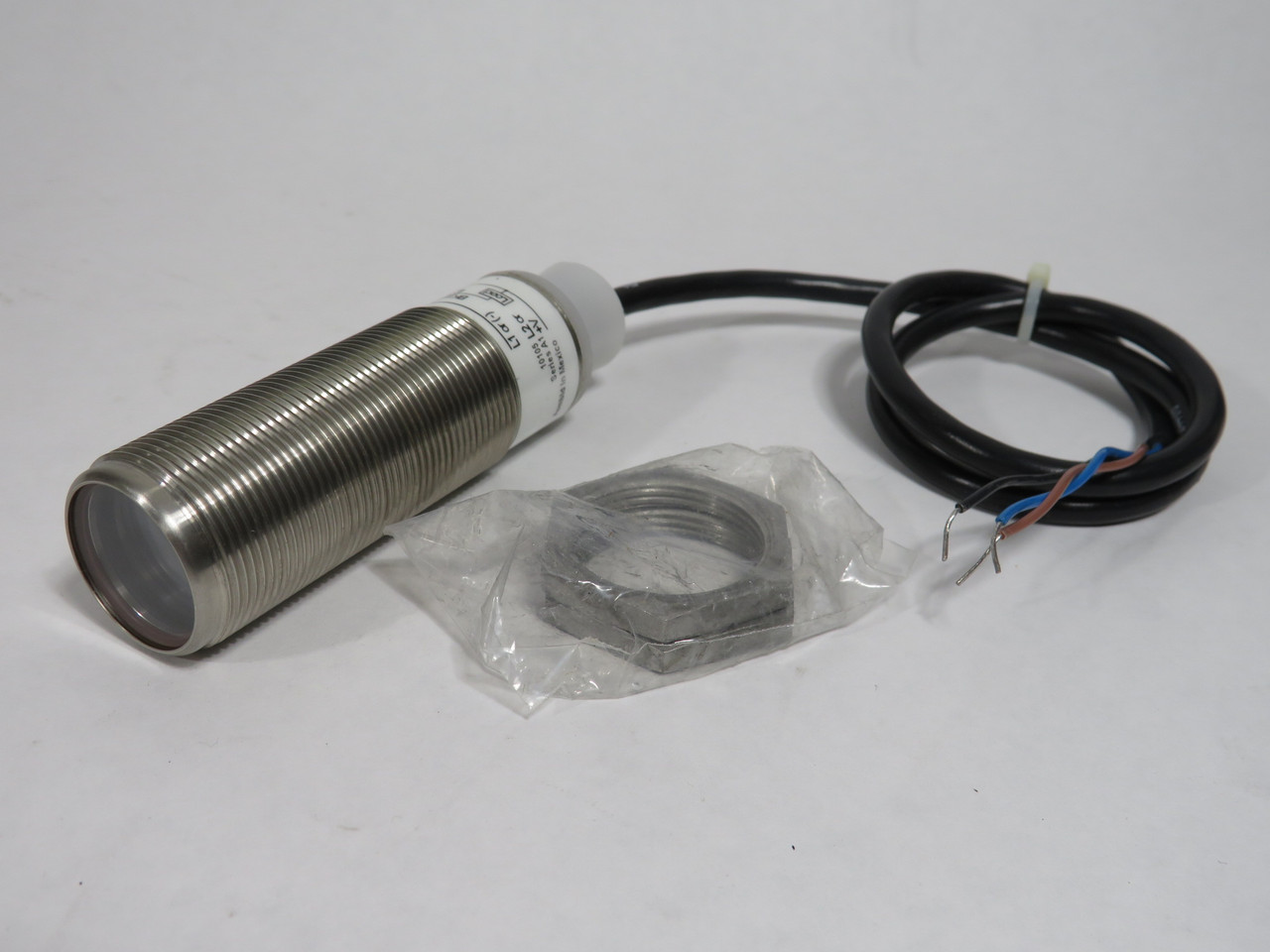 Eaton Cutler-Hammer E58-30RS7150 Retro Reflective Sensor 20-132VAC/15-30VDC NEW