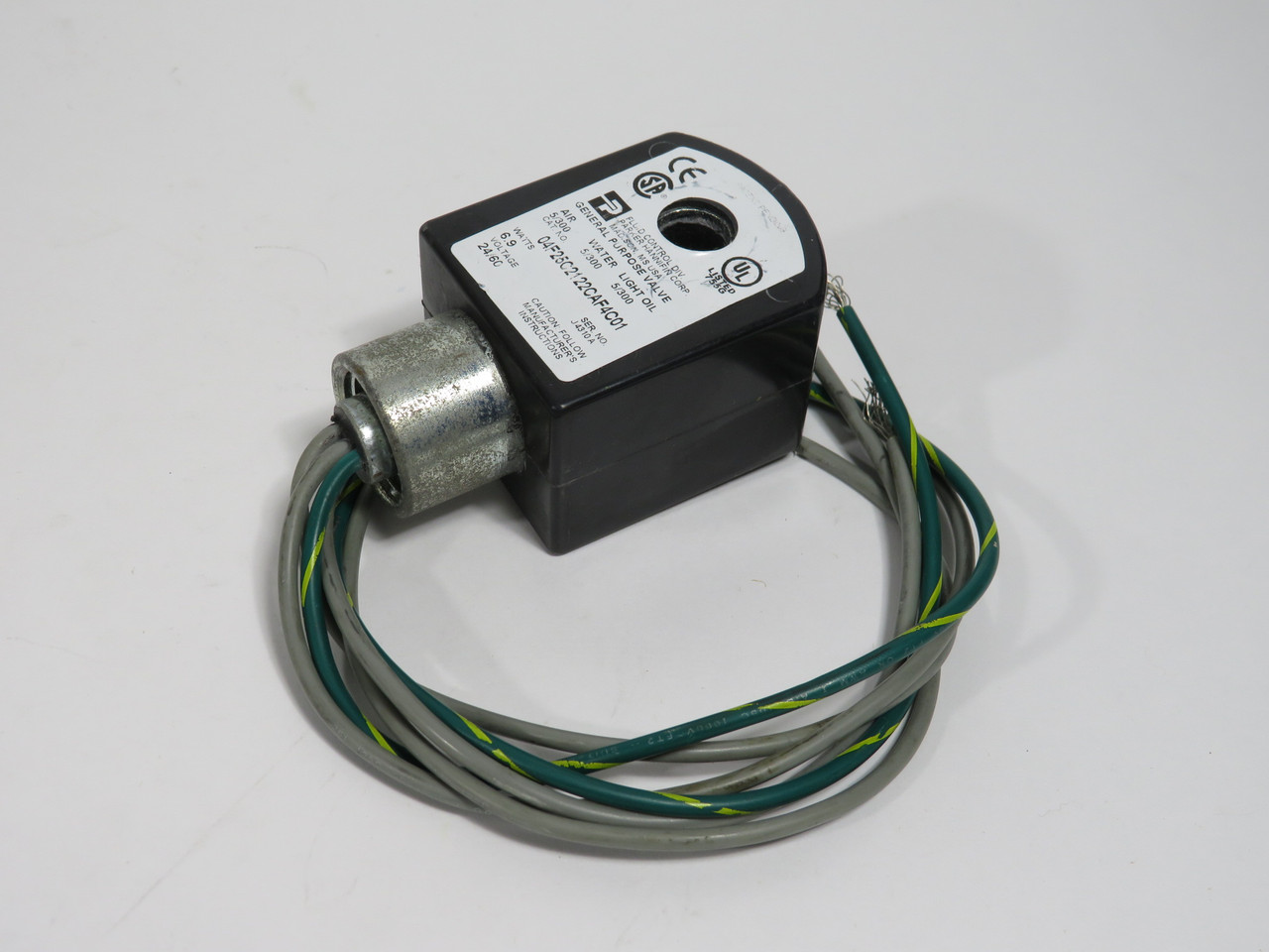Parker AD06-028-A01C Solenoid Coil for 04F25C2122CAF4C01 24V COSMETIC DMG USED