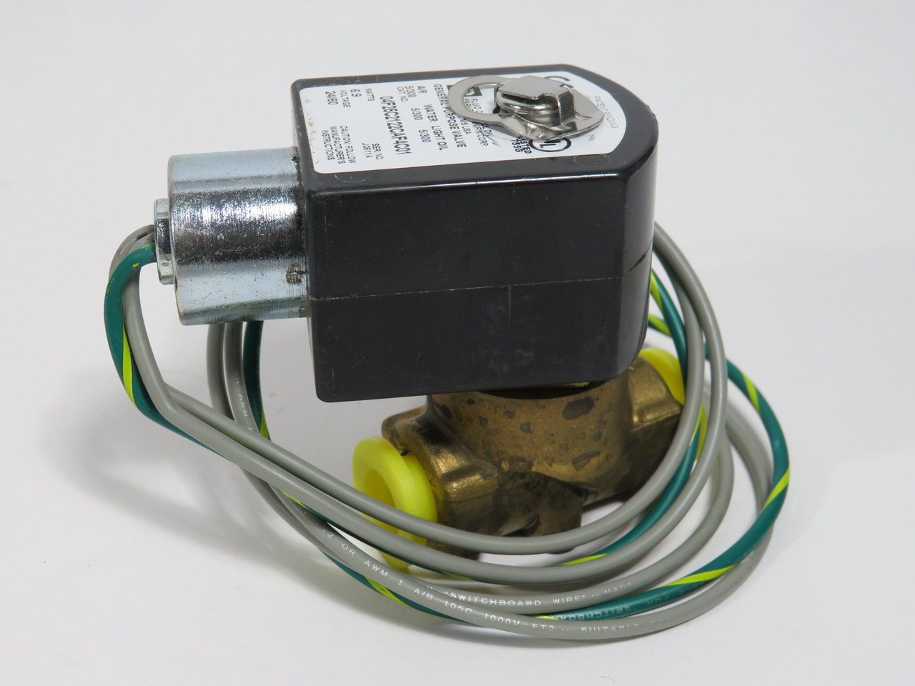 Parker 04F25C2122CAF4C01 Solenoid Valve 24V 60Hz 1/4" NPT 2/2 NC SHELF WEAR NEW