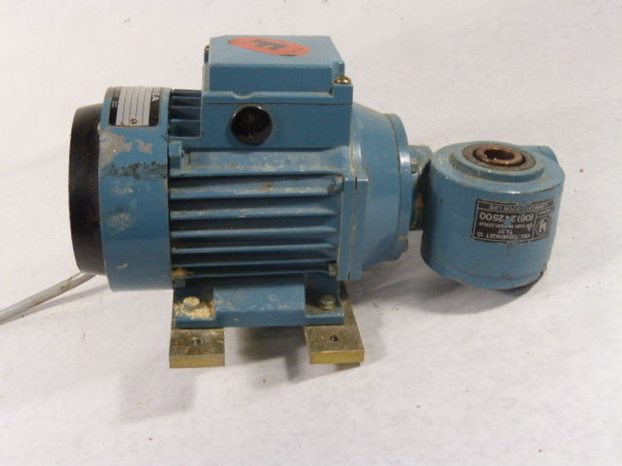 Asea MT71B-6F85 .25kW 920RPM 380V 3Ph 50Hz C/W Gear Reducer USED