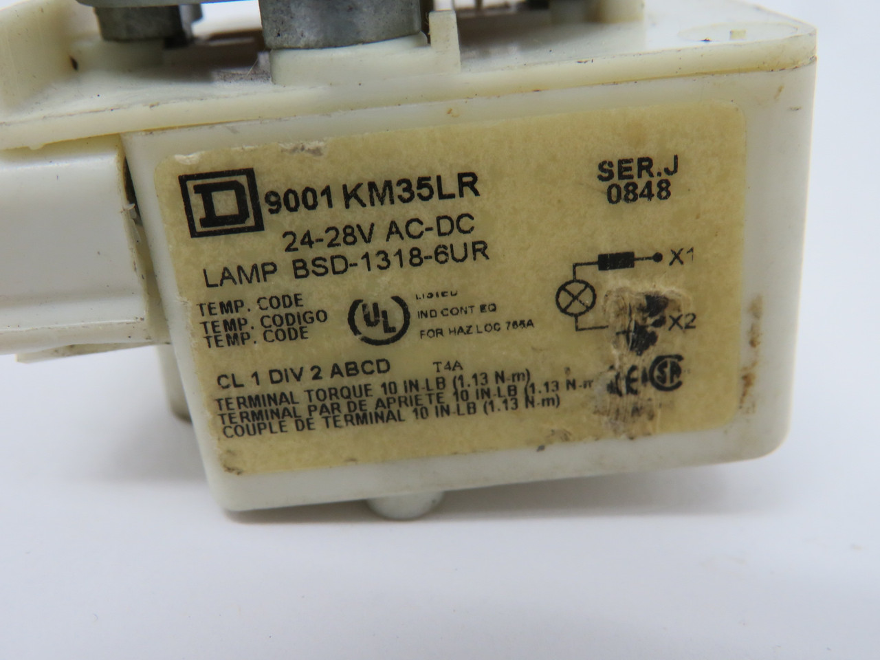 Square D 9001KP35R31 Ser J Red Fresnel Panel Mount Pilot Light *COS Wear* USED