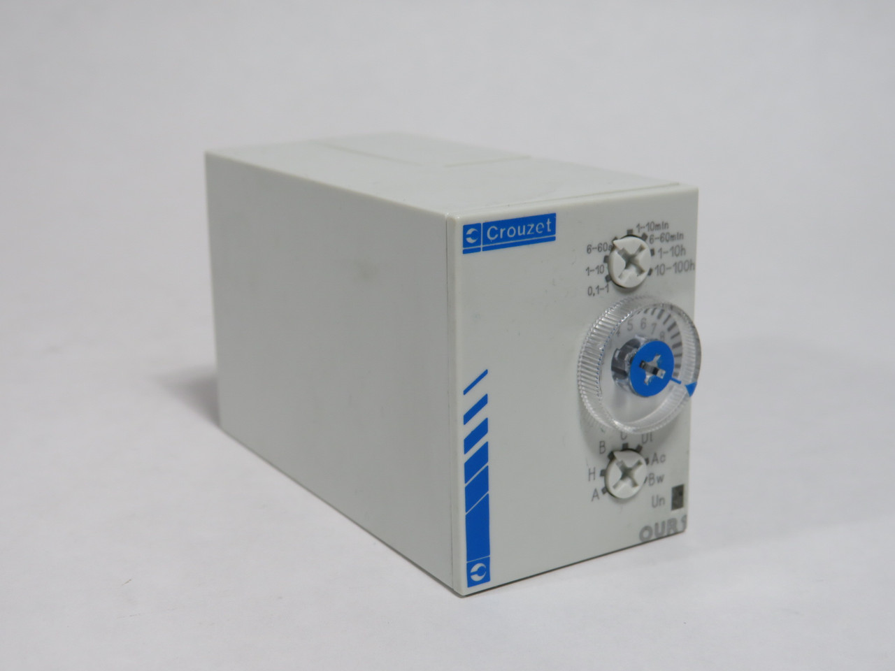 Crouzet 88867105 Timer Relay OUR1 24VDC 8A 8-Pin 0.1-100hr SHELF WEAR NEW