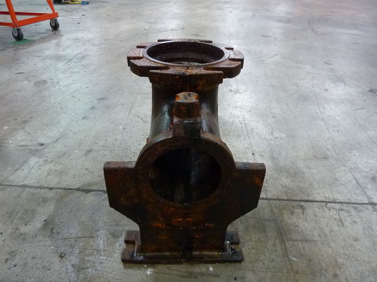 ABS Pumps 6   Discharge Pedestal for Submersible Pump USED