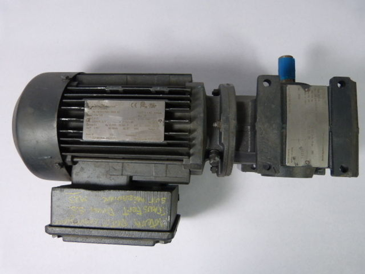 Sew-Eurodrive 1HP 1700/166RPM 330/575V C/W Speed Reducer 10.23:1 Ratio USED