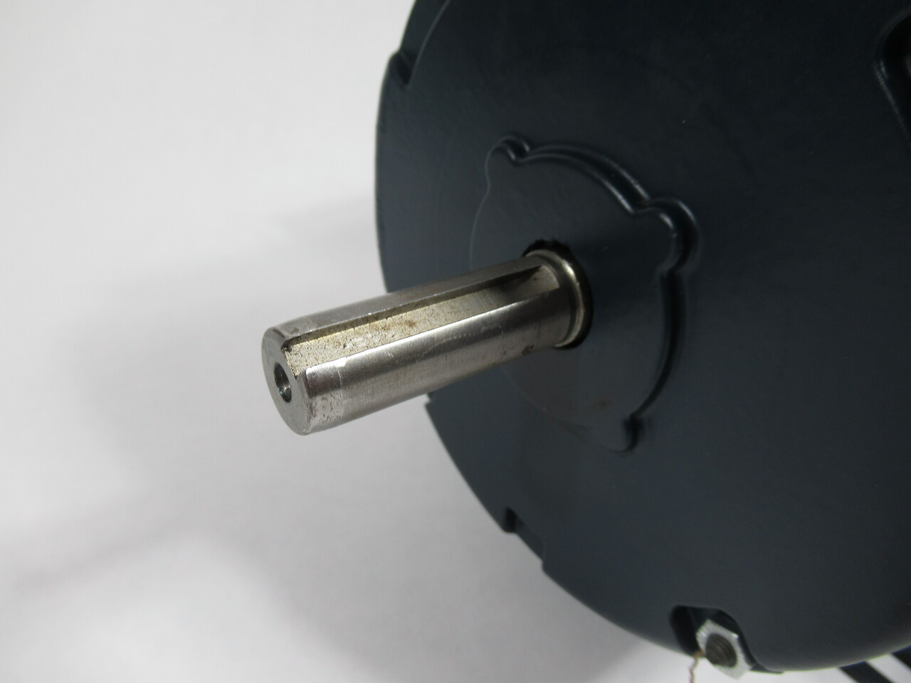 Leeson 1/4HP 1725RPM 115/208-230V S56 TEFC 1Ph 5.4/2.4-2.7A 60Hz NOP