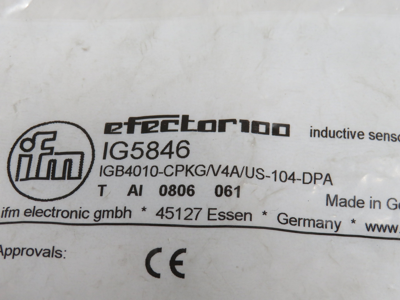IFM Efector IGB4010-CPKG/V4A/US-104-DPA IG5846 Proximity Switch 10-30VDC NWB