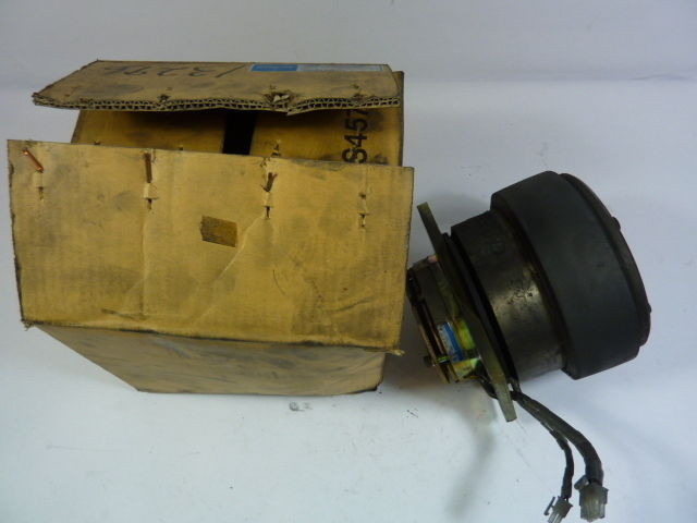 Tamagawa 4570N3E586 Clutch AC Servo Motor USED