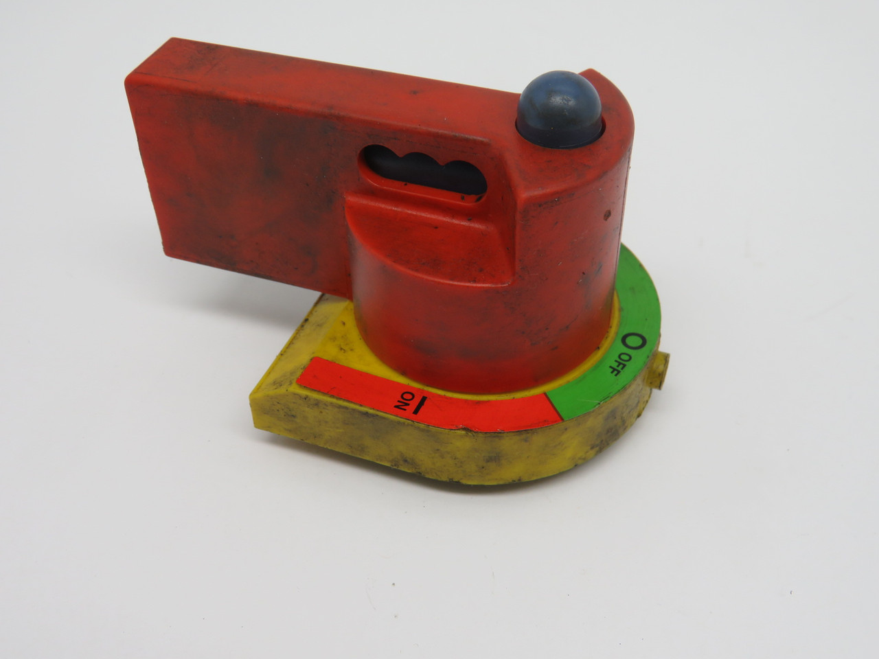 Generic GS1AH420 Disconnect Switch Handle *Shelf Wear* USED